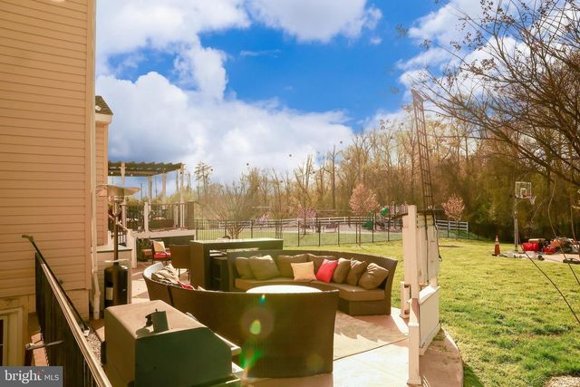 9607 LORMAR, Clinton, MD 20735