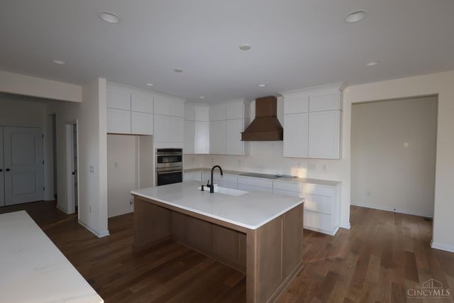 397 Glen Abbey Lane, Hamilton Twp, OH 45039