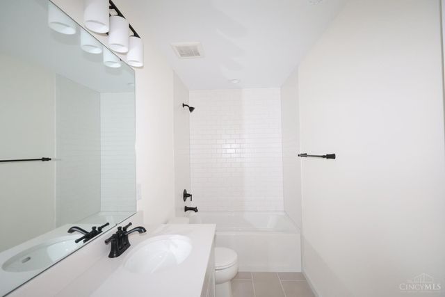 397 Glen Abbey Lane, Hamilton Twp, OH 45039