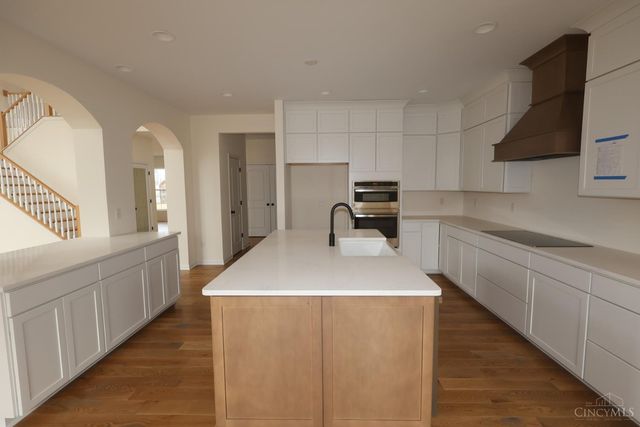 397 Glen Abbey Lane, Hamilton Twp, OH 45039