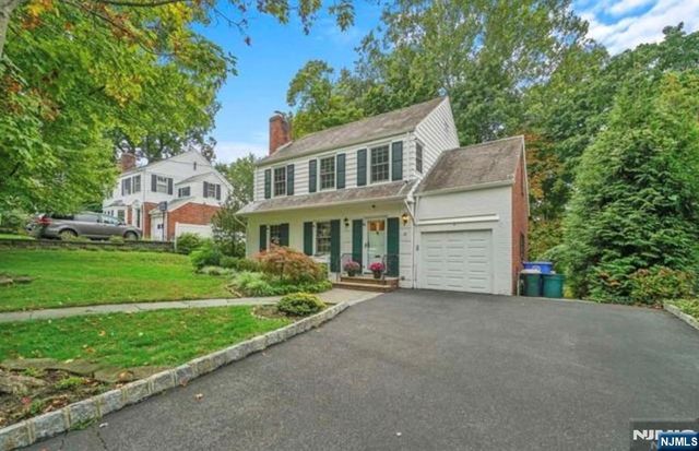 12 Lawrence Parkway, Tenafly, NJ 07670
