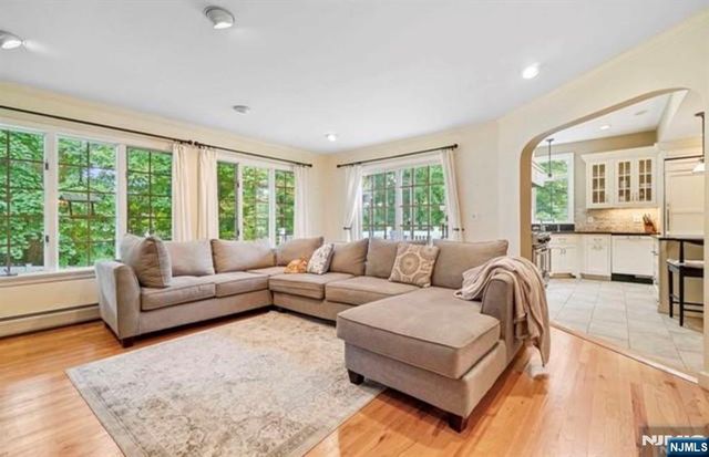 12 Lawrence Parkway, Tenafly, NJ 07670