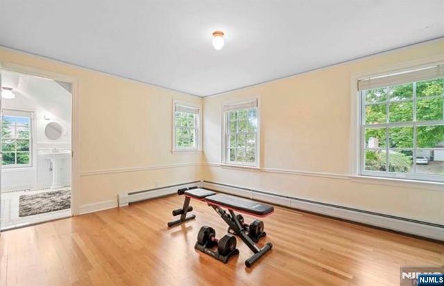 12 Lawrence Parkway, Tenafly, NJ 07670