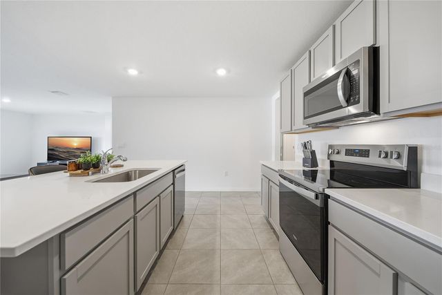 3189 LIVING CORAL STREET, Wimauma, FL 33598