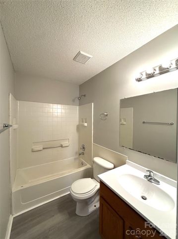 333 E Todd Lane, Charlotte, NC 28208