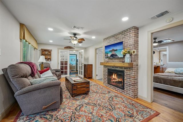 1020 VENETIAN AVENUE, Orlando, FL 32804