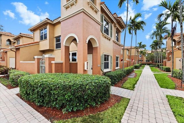 4903 Schooner Drive 5206, Fort Lauderdale, FL 33312