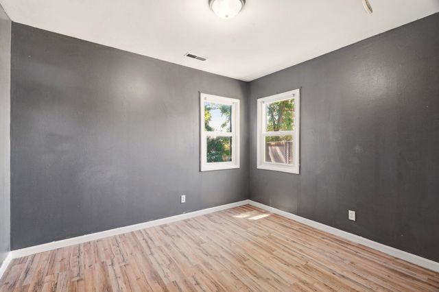3017 N Standard St, Spokane, WA 99207