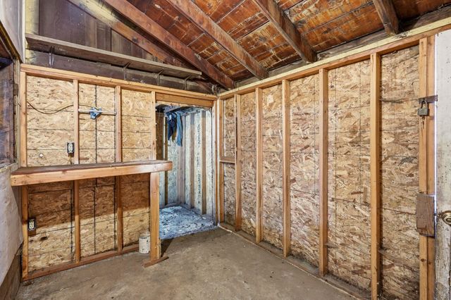 3017 N Standard St, Spokane, WA 99207