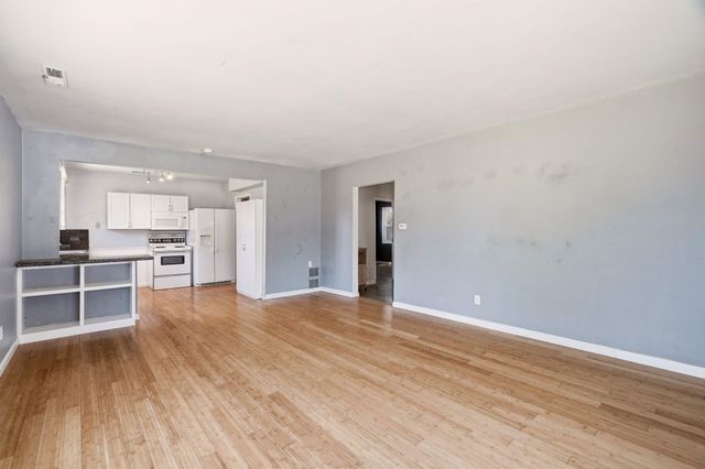3017 N Standard St, Spokane, WA 99207