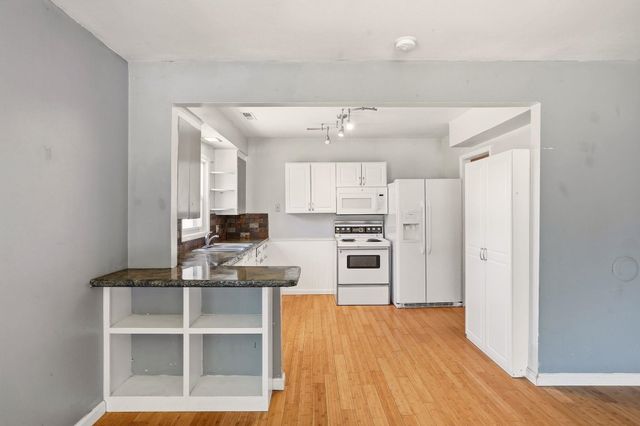 3017 N Standard St, Spokane, WA 99207
