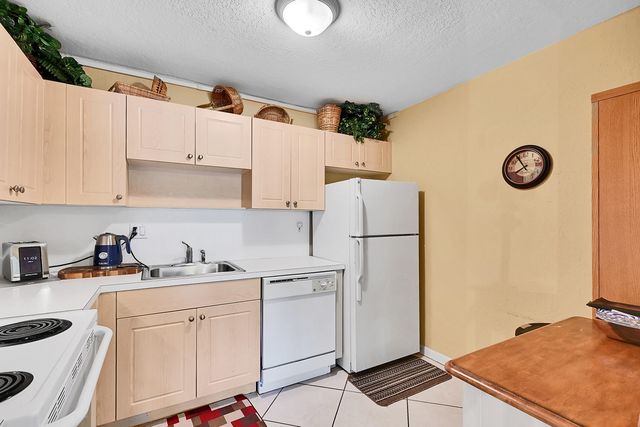 760 SE 2nd Avenue H105, Deerfield Beach, FL 33441