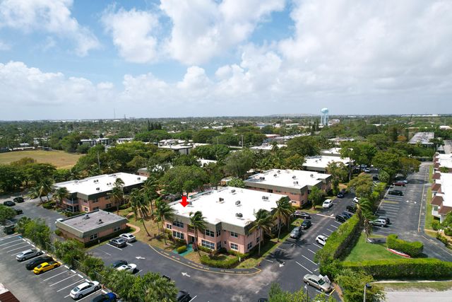 760 SE 2nd Avenue H105, Deerfield Beach, FL 33441