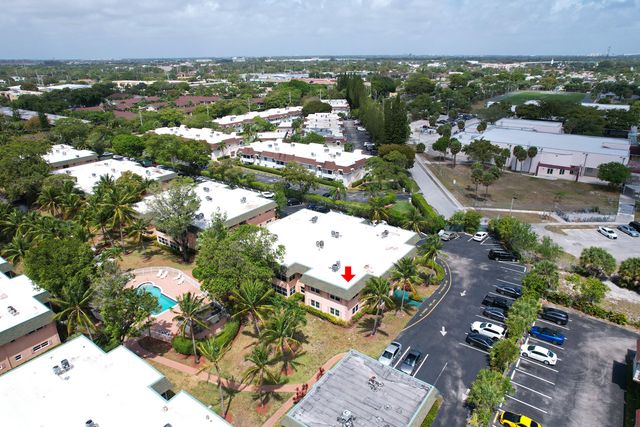 760 SE 2nd Avenue H105, Deerfield Beach, FL 33441