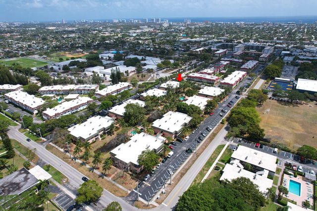 760 SE 2nd Avenue H105, Deerfield Beach, FL 33441