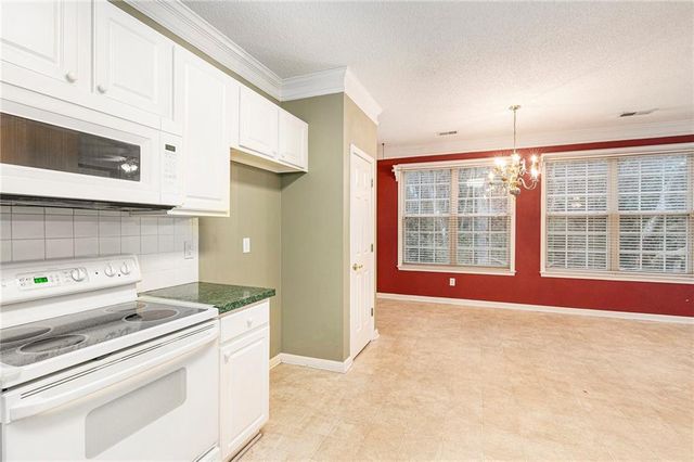 271 Spring Creek Boulevard, Mcdonough, GA 30253