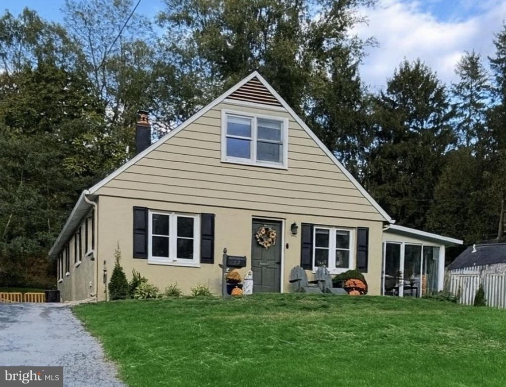 723 HILLSIDE DR, West Chester, PA 19380