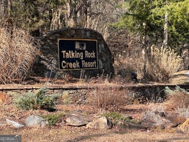 1665 Hunter Drive 42, Talking Rock, GA 30175