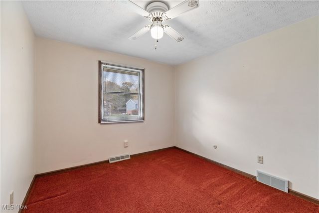 12390 Springwater Avenue NW, Uniontown, OH 44685