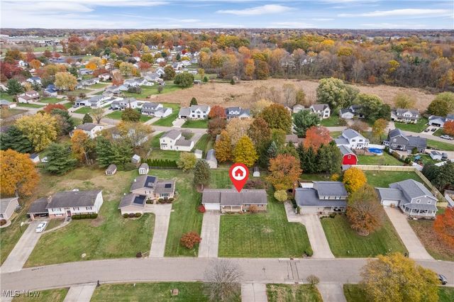 12390 Springwater Avenue NW, Uniontown, OH 44685