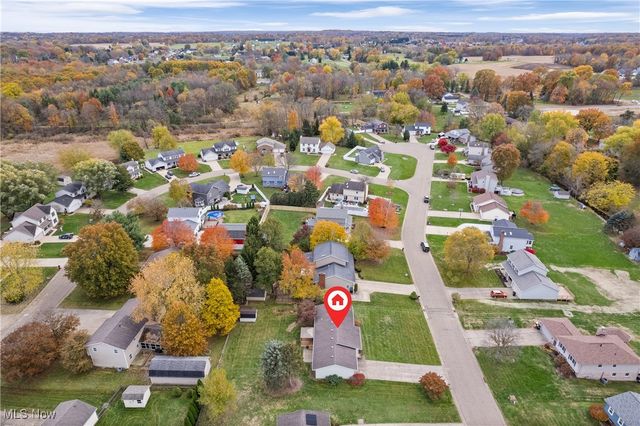 12390 Springwater Avenue NW, Uniontown, OH 44685