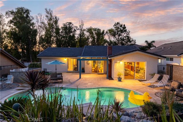 23417 Continental Drive, Canyon Lake, CA 92587