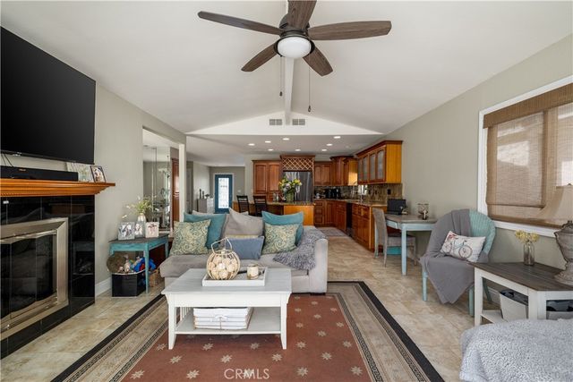 23417 Continental Drive, Canyon Lake, CA 92587