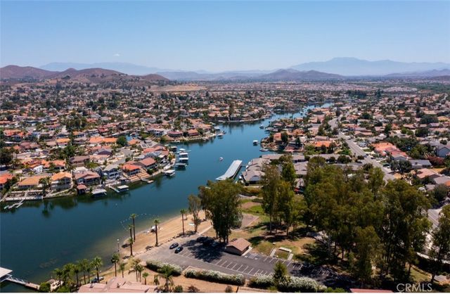 23417 Continental Drive, Canyon Lake, CA 92587