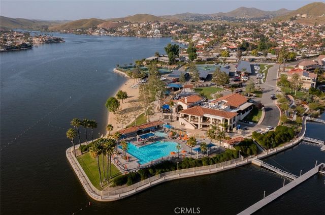 23417 Continental Drive, Canyon Lake, CA 92587