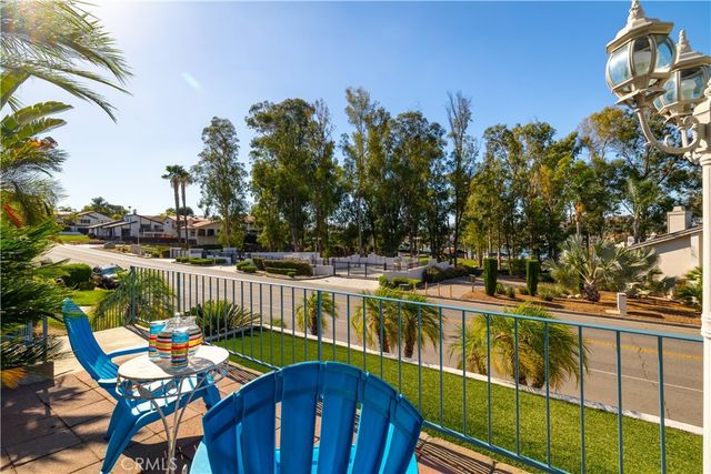 23417 Continental Drive, Canyon Lake, CA 92587