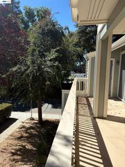 3663 Oakwood Ter 211, Fremont, CA 94536