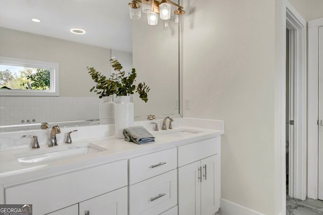 1442 Mercer Avenue, College Park, GA 30337