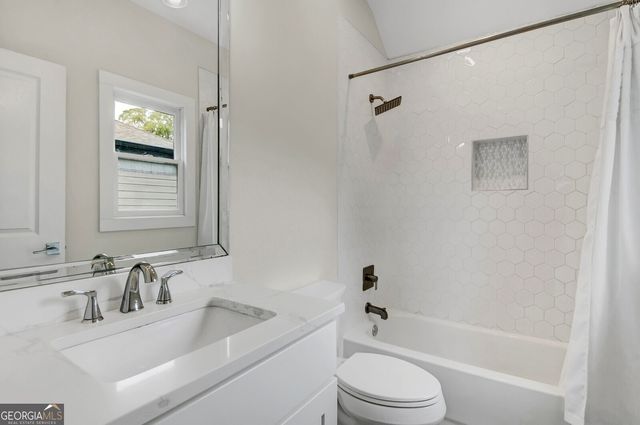 1442 Mercer Avenue, College Park, GA 30337