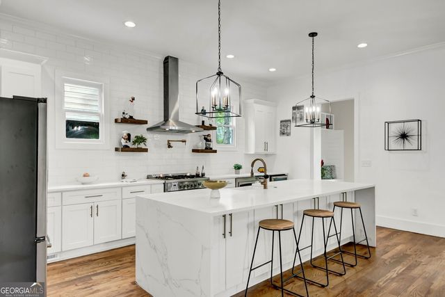 1442 Mercer Avenue, College Park, GA 30337