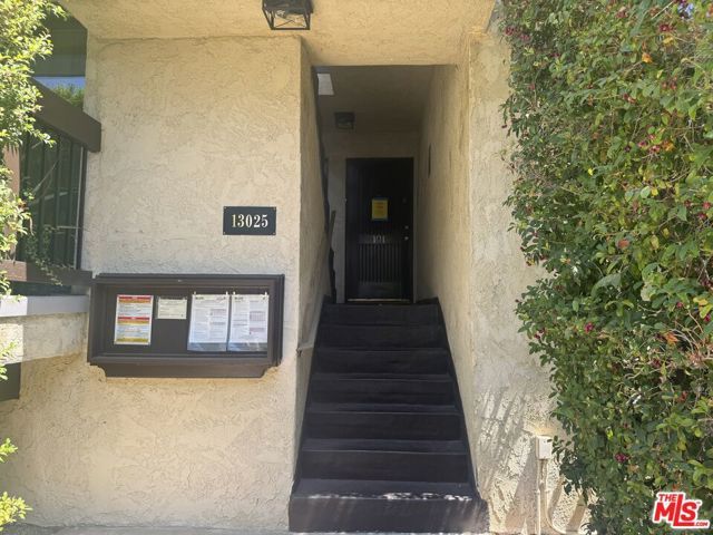 13021 Moorpark Street, Studio City (los Angeles), CA 91604