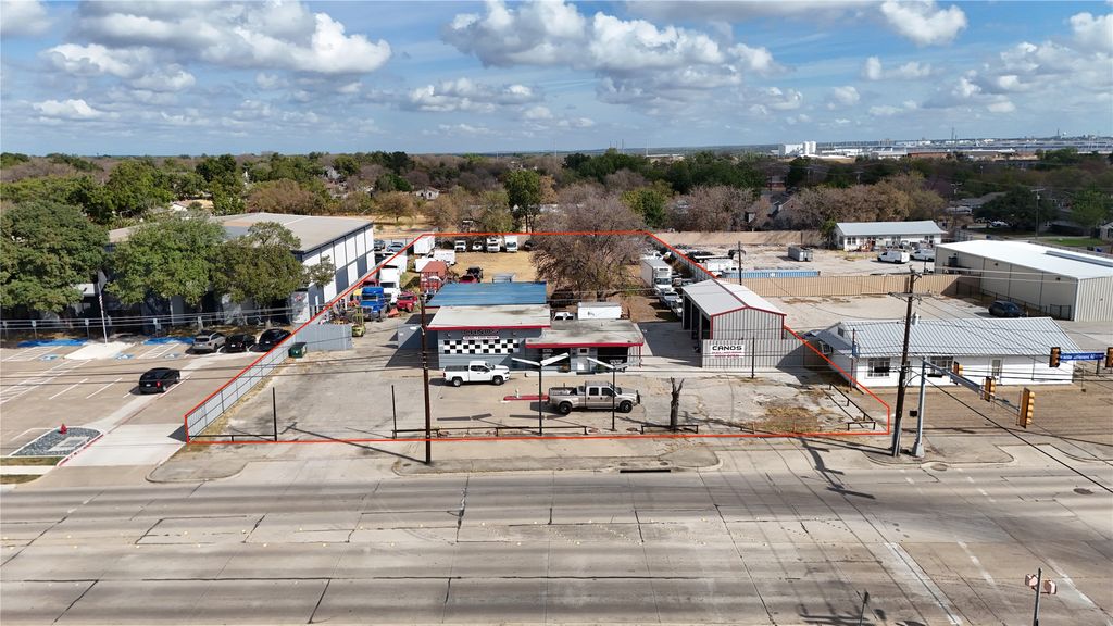 8212 White Settlement Road, White Settlement, TX 76108 — exterior
