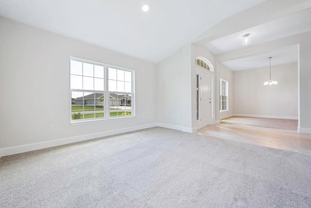 5801 NW Dana Circle, Port St. Lucie, FL 34986