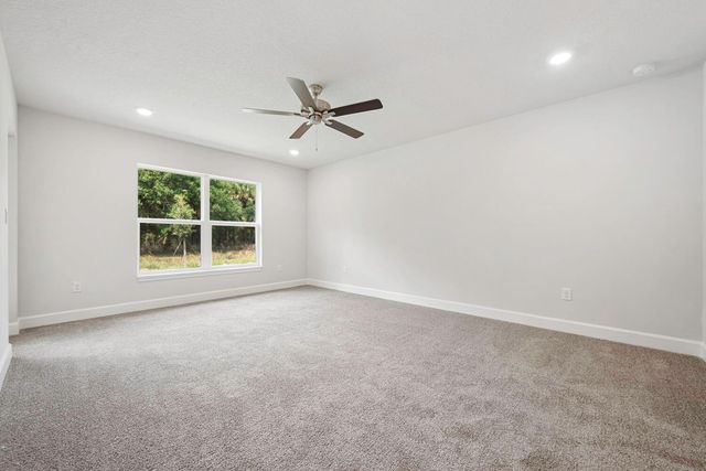 5801 NW Dana Circle, Port St. Lucie, FL 34986