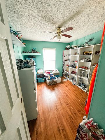 579 Thunder Mountain Road, Caddo Gap, AR 71935