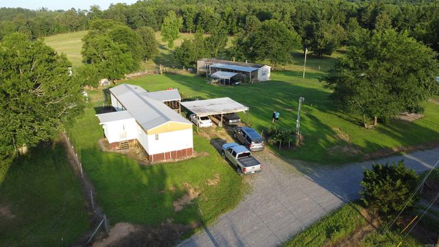 579 Thunder Mountain Road, Caddo Gap, AR 71935