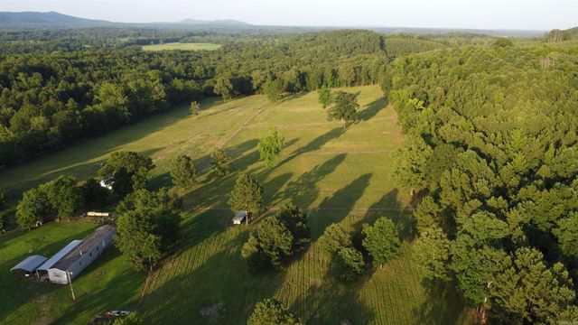 579 Thunder Mountain Road, Caddo Gap, AR 71935