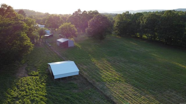 579 Thunder Mountain Road, Caddo Gap, AR 71935