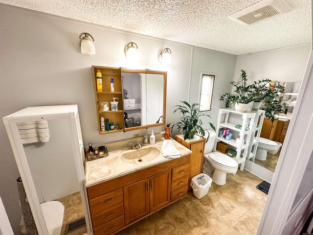 579 Thunder Mountain Road, Caddo Gap, AR 71935