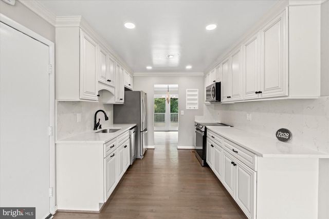 12028 APPLE KNOLL CT, North Potomac, MD 20878