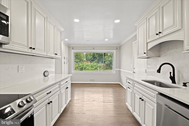 12028 APPLE KNOLL CT, North Potomac, MD 20878