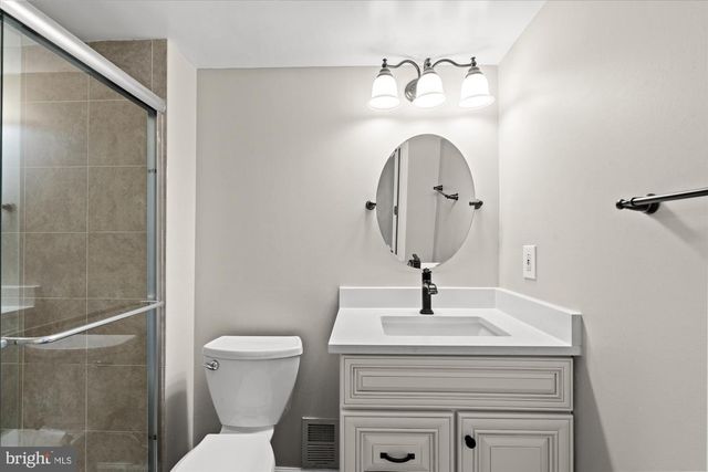 12028 APPLE KNOLL CT, North Potomac, MD 20878