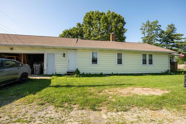 301 N Olive Street, Osceola, IN 46561