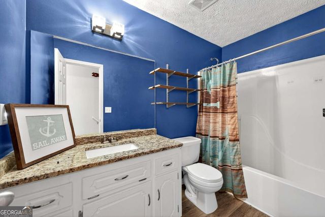 204 Queensbury Court, Acworth, GA 30102