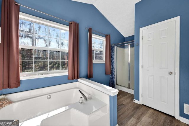 204 Queensbury Court, Acworth, GA 30102