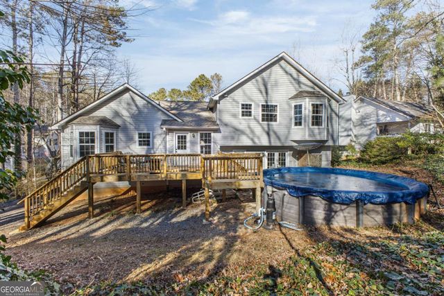 204 Queensbury Court, Acworth, GA 30102